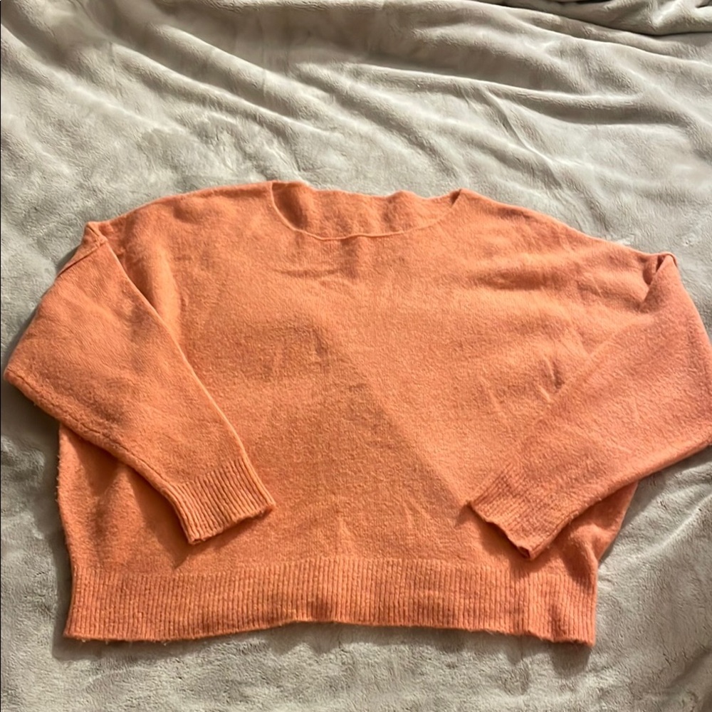 Cozy Women's Sweater in Peach